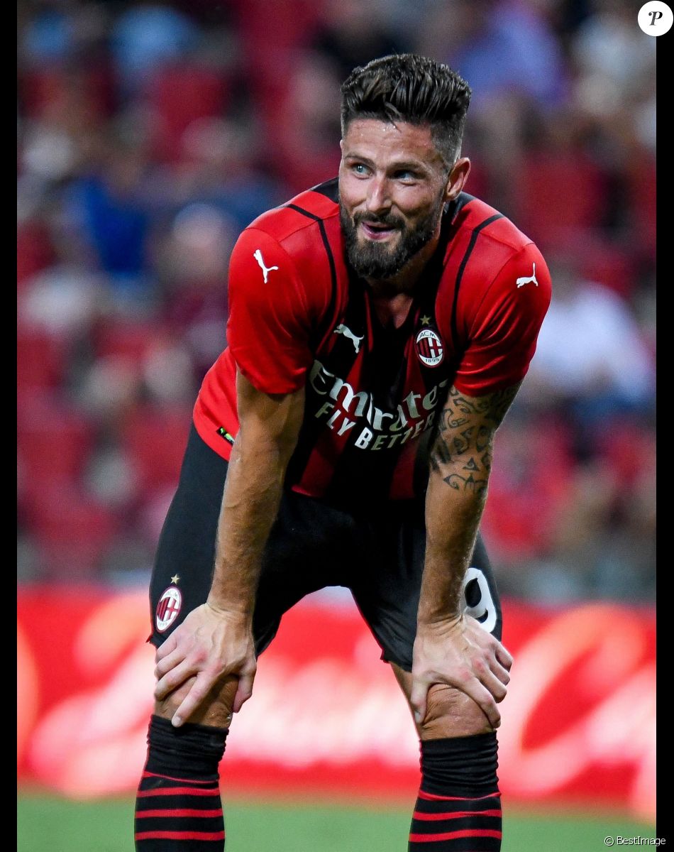 Le français de l'AC Milan Olivier Giroud auteur d'un doublé en match amical contre Le Panathinaikos au stade Nereo Rocco à Trieste, Italie, le 14 août 2021. L'AC Milan a gagné 2-1.
