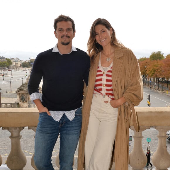 Laury Thilleman et son mari Juan Arbelaez - Présentation de la nouvelle collection de Haute Joaillerie "Valérie Messika by Kate Moss" à l'hôtel de Crillon à Paris, lors de la fashion week. Le 5 octobre 2020. © Veeren / Bestimage