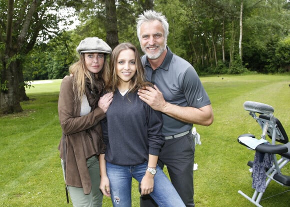 Exclusif - David Ginola, sa femme Coraline et leur fille Carla - La 15ème édition des Balles Blanches au Golf du Prieuré à Sailly, le 2 juin 2015.