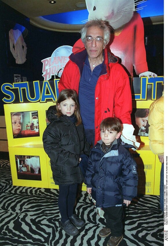 Gérard Darmon, sa fille Sarah et son petit-fils Tom - "Stuart Little" au Planet Hollywood.
