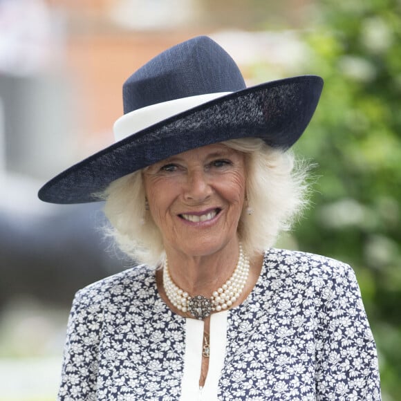 Camilla Parker Bowles, duchesse de Cornouailles, assiste au "QIPCO King George Diamond Weekend" à Ascot, le 24 juillet 2021. 