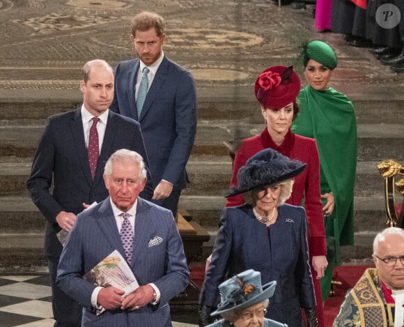 Le prince Charles et Camilla Parker-Bowles duchesse de Cornouailles, le prince William, duc de Cambridge, et Kate Catherine Middleton, duchesse de Cambridge, le prince Harry, duc de Sussex, et Meghan Markle, duchesse de Sussex  lors de la cérémonie du Commonwealth en l'abbaye de Westminster à Londres. Le 9 mars 2020