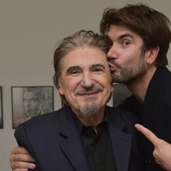Exclusif - Serge Lama et son fils Frédéric - Backstage du concert de Serge Lama à la salle Pleyel à Paris - Jour 2. Le 24 novembre 2017 © Giancarlo Gorassini / Bestimage