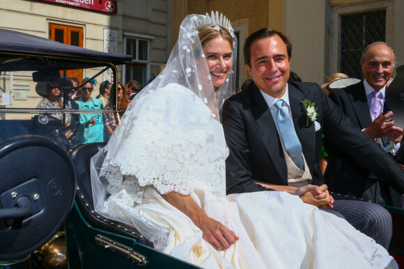 Mariage religieux de la princesse Maria Anunciata de Liechtenstein avec son fiancé Emanuele Musini à l'église Schottenkirche de Vienne, en Autriche, le 4 septembre 2021
