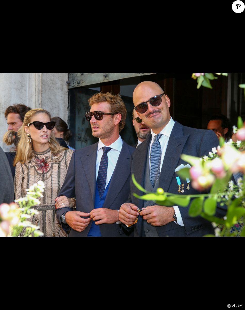 Pierre Casiraghi Et Beatrice Borromeo Couple élégant Au Mariage De Maria Anunciata De 1679