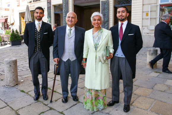 Prince Hassan Bin Talal of Jordan, Princess Sarvath of Jordan - Mariage de la princesse Maria Anunciata de Liechtenstein avec son fiancé Emanuele Musini à Vienne, en Autriche, le 4 septembre 2021