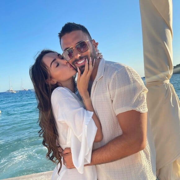 Nabilla et Thomas Vergara en lune de miel à Ibiza.