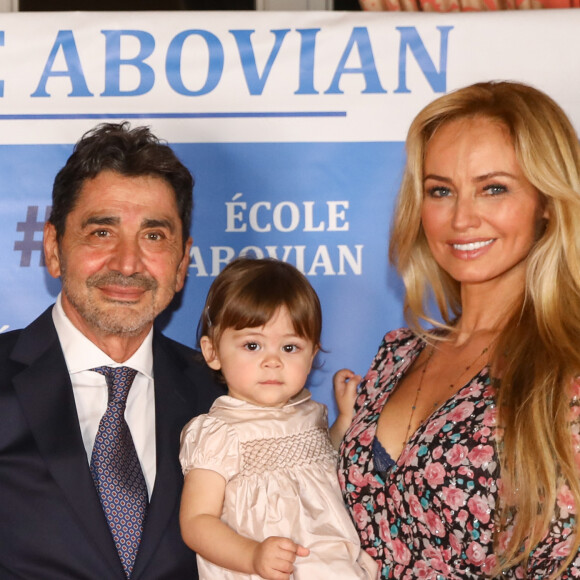 Aram Ohanian, sa femme Adriana Karembeu et leur fille Nina Ohanian - Photocall de la soirée caritative organisée au Palais du Pharo, au profit de l'école arménienne Abovian. © Philippe Doignon / Bestimage