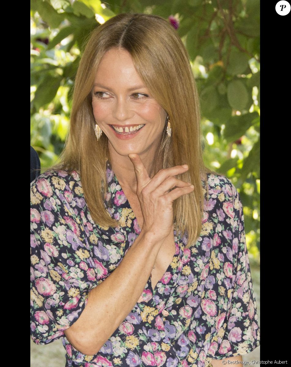 Vanessa Paradis - 14e édition du Festival du Film Francophone d'Angoulême. © Christophe Aubert via Bestimage