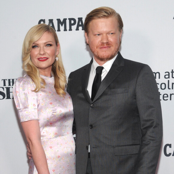 Jesse Plemons et sa fiancée Kirsten Dunst à la première de The Irishman lors du 57ème Festival du Film de New York.