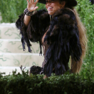 Jennifer Lopez - Soirée du Met Gala (Met Ball) 2021 "Celebrating In America: A Lexicon Of Fashion" au Metropolitan Museum of Art à New York, le 13 septembre 2021.