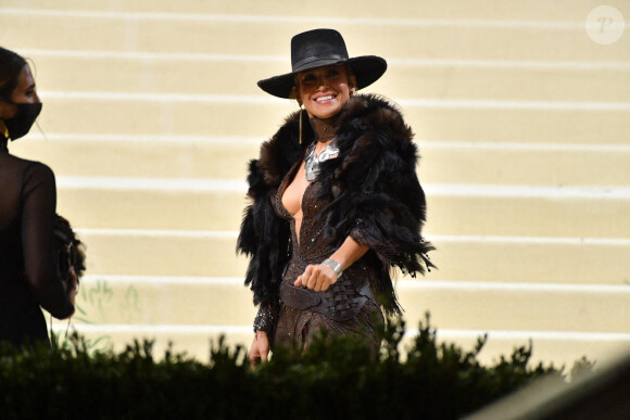 Jennifer Lopez - Soirée du Met Gala (Met Ball) 2021 "Celebrating In America: A Lexicon Of Fashion" au Metropolitan Museum of Art à New York, le 13 septembre 2021.