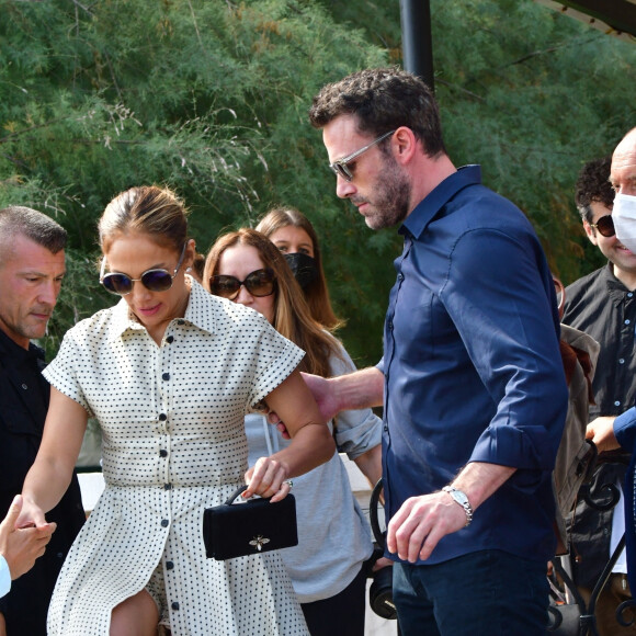 Jennifer Lopez et Ben Affleck en marge du 78ème festival international du film de Venise, la Mostra le 11 septembre 2021.