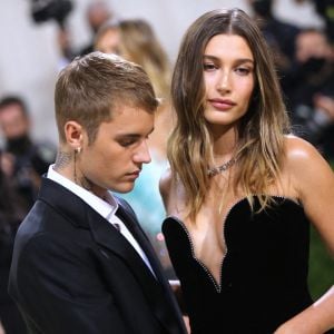 Justin Bieber et son épouse Hailey Baldwin assistent au Met Gala 2021, vernissage de l'exposition "Celebrating In America: A Lexicon Of Fashion" au Metropolitan Museum of Art. New York.