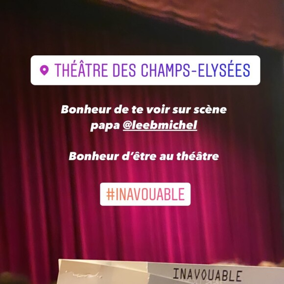 Elsa Leeb soutient son père, Michel Leeb, au Théâtre des Champs-Elysées. Le 17 septembre 2021.