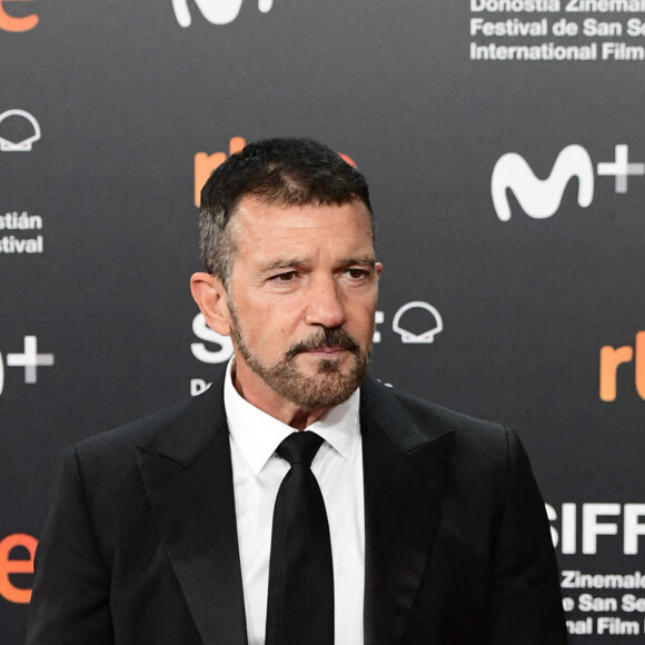 Antonio Banderas - Cérémonie d'ouverture du 69e Festival International du Film de San Sebastian. Le 17 septembre 2021.