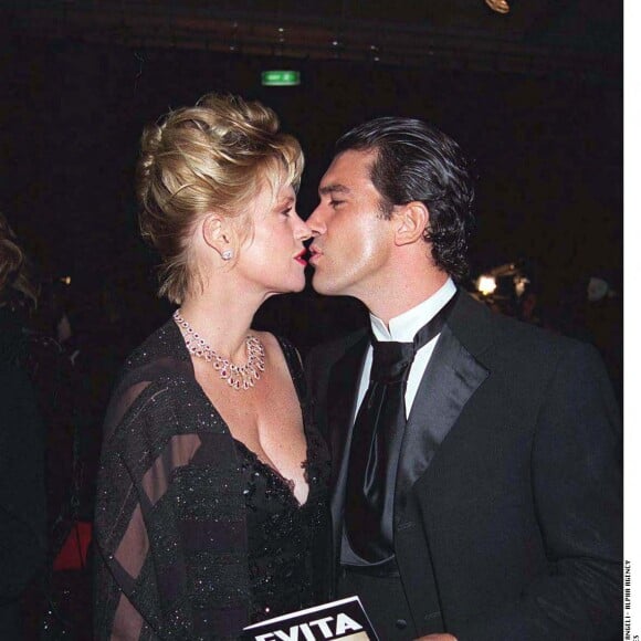 Antonio Banderas et Melanie Griffith - Première du film Evita à Londres.