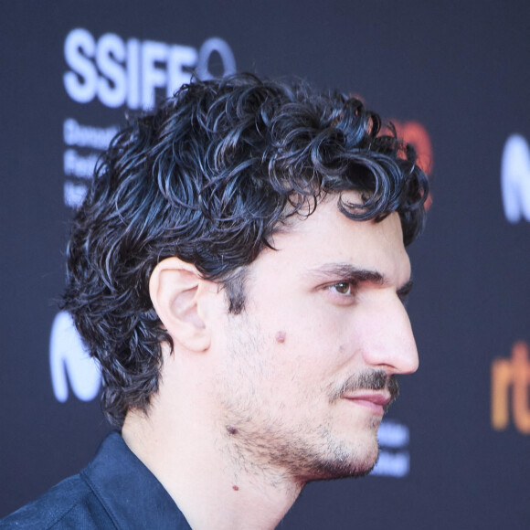 Louis Garrel - Première du film "La croisade" lors du 69e Festival International du Film de San Sebastian. Le 18 septembre 2021.