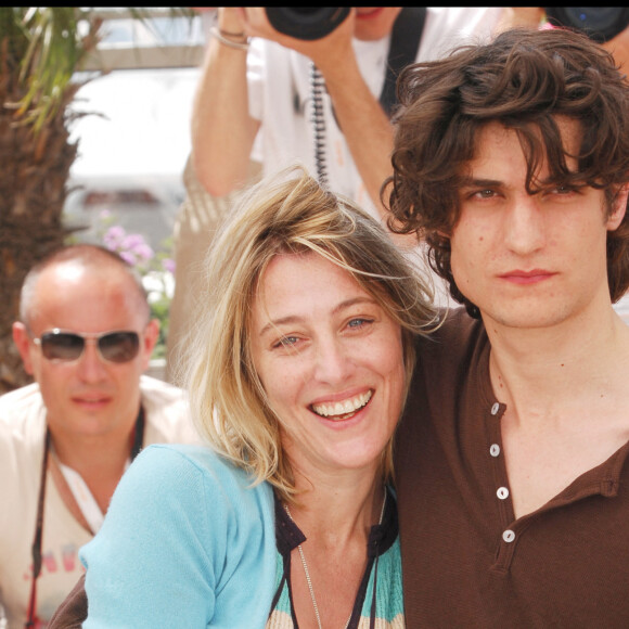 Valeria Bruni-Tedeschi et Louis Garrel - Photocall du film "Actrices" - 60e Festival de Cannes.