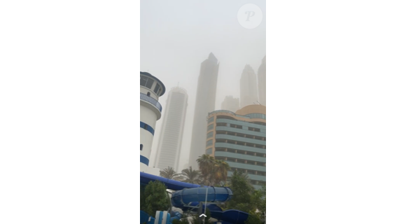 Une tempête s'est levée sur Dubaï.