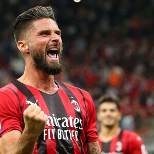 Olivier Giroud marque un doublé avec le Milan AC contre Cagliari (4-1) au stade Giuseppe Meazza à Milan, Italie, le 29 août 2021. © Francesco Scaccianoce/LPS /Zuma Press/Bestimage