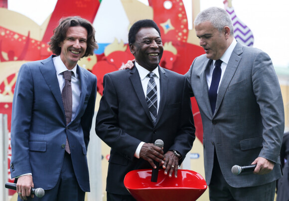 Le roi Pelé lance le compte à rebours de la coupe du monde de football qui se déroulera en Russie en 2018, le 16 juin 2017.
