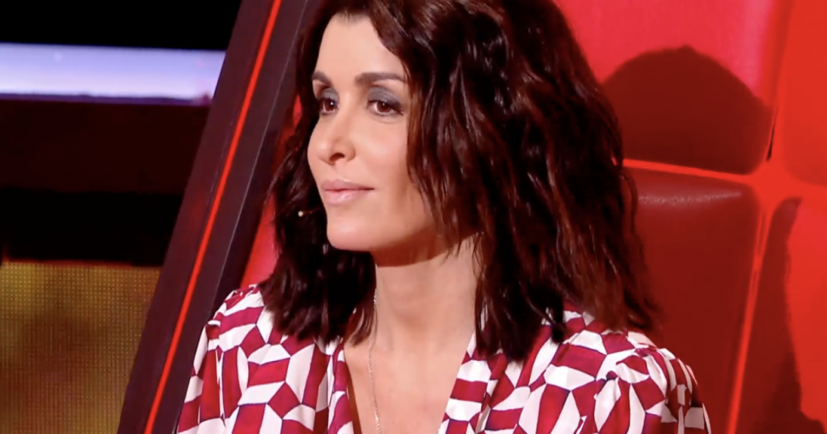 Jenifer Enceinte Dans The Voice Premieres Photos De Son Ventre Arrondi Look Style Et Onereux Purepeople