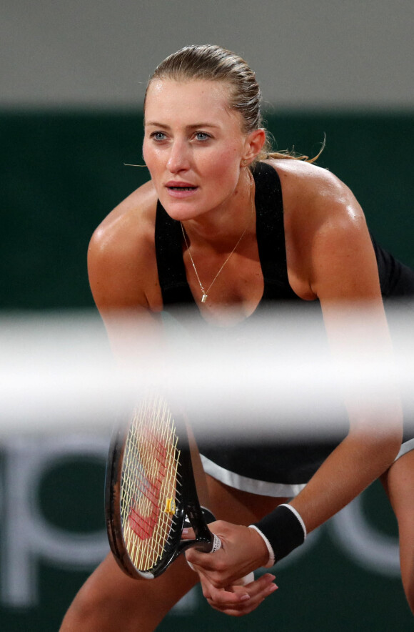 La française Kristina Mladenovic est éliminée des internationaux de France de tennis de Roland Garros à Paris face à Laura Siegemund le 29 septembre 2020. © Dominique Jacovides / Bestimage 