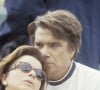 Archives -  En France, à Paris, Bernard Tapie et sa femme Dominique dans les tribunes de Roland Garros en juin 1998.