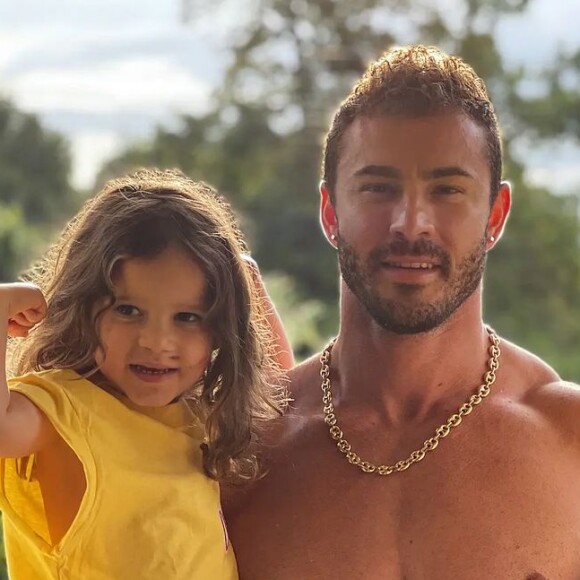 Maxime Parisi, le mari de Julia Paredes, avec Luna et Vittorio