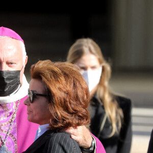 Dominique Tapie - Arrivées aux obsèques de Bernard Tapie en la cathédrale de la Major à Marseille le 8 octobre 2021. © Jacovides / Santini / Bestimage