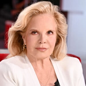 Exclusif - Sylvie Vartan - Enregistrement de l'émission "Vivement Dimanche" présentée par M.Drucker et diffusée le 10 octobre sur France 2. Le 26 septembre 2021 © Guillaume Gaffiot / Bestimage