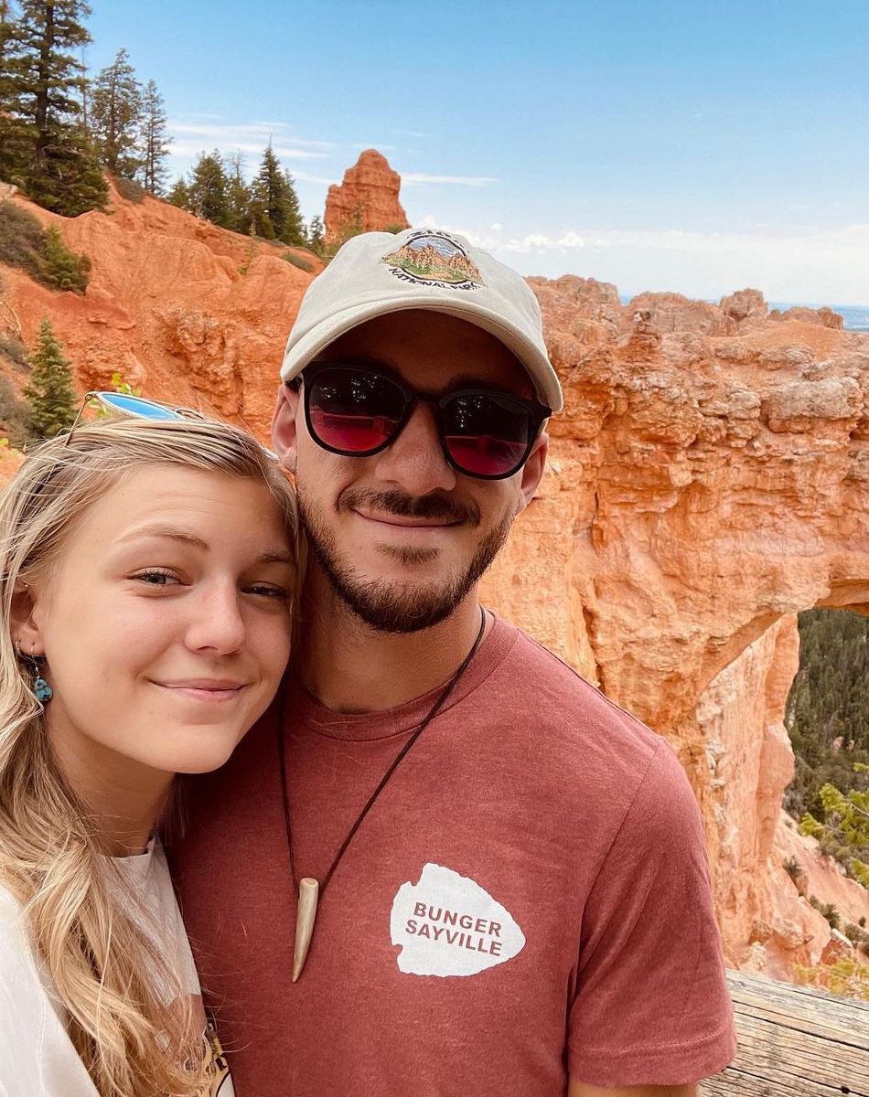 Gabby Petito et son petit-ami Brian lors de leur road-trip en Californie.