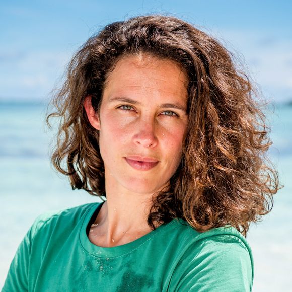 Clémence dans "Koh-Lanta, La Légende", émission spéciale célébrant le vingtième anniversaire du jeu de survie de TF1.