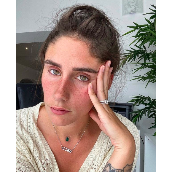 Jesta Hillmann est triste. Son fils Juliann (2 ans) a mis son téléphone dans le micro-ondes. Elle a perdu la vidéo de naissance de son deuxième fils, Adriann, né en février.
