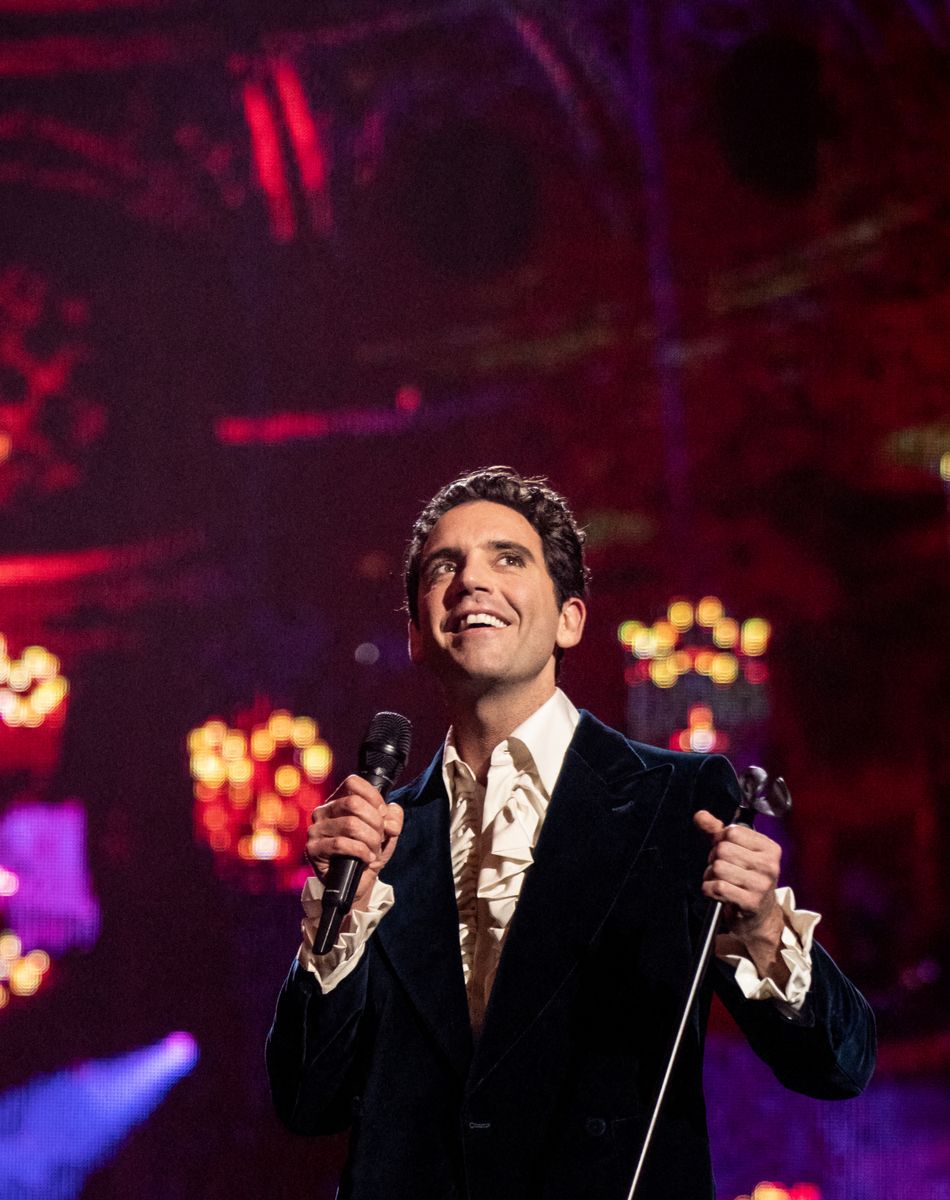 Exclusif - Mika en concert à l'Opéra Royal de Versailles, diffusé le 5 février sur France 5. Le 16 décembre 2020 © Cyril Moreau / Bestimage