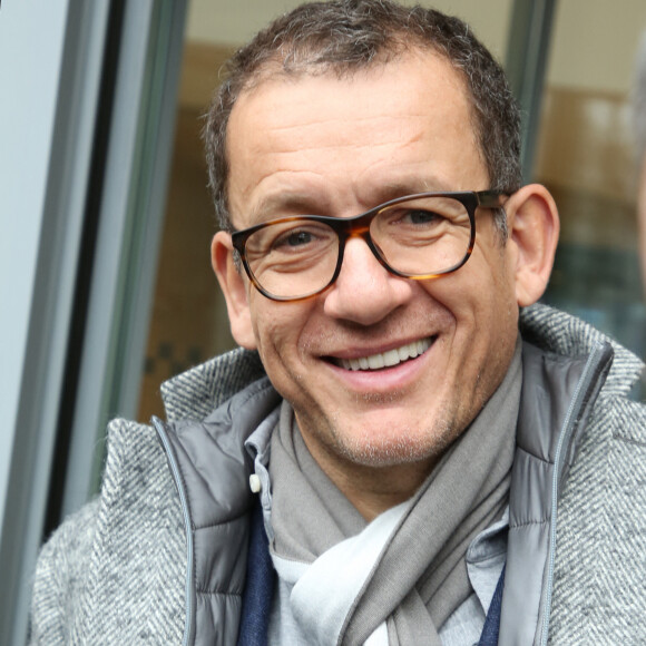 Exclusif - Dany Boon - Personnalités à la sortie de studios de radio à Paris. Le 15 janvier 2019.