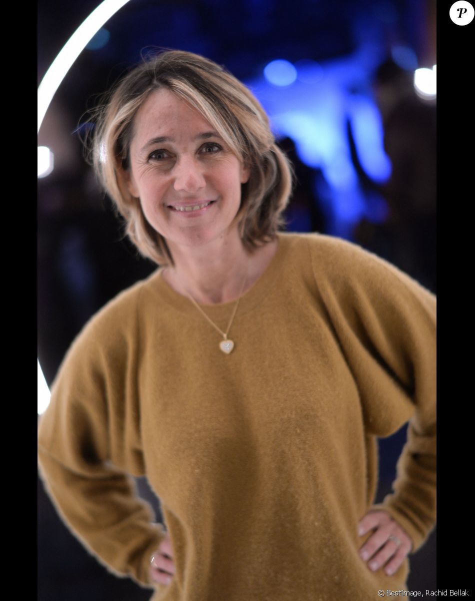 Exclusif - Alexia Laroche-Joubert - Soirée de lancement du vélo électrique "Angell" par M. Simoncini au Bridge sous le pont Alexandre III à Paris le 19 novembre 2019. © Rachid Bellak/Bestimage
