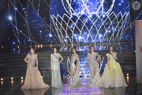 Les 5 finalistes de Miss France 2021 le 19 décembre sur TF1