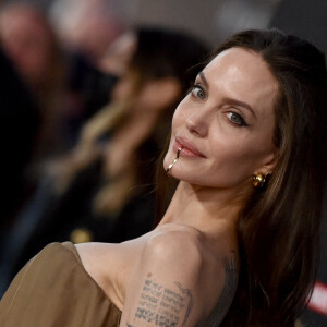 Angelina Jolie - Première du film "Eternals" au studio Marvel à Los Angeles, le 18 octobre 2021.