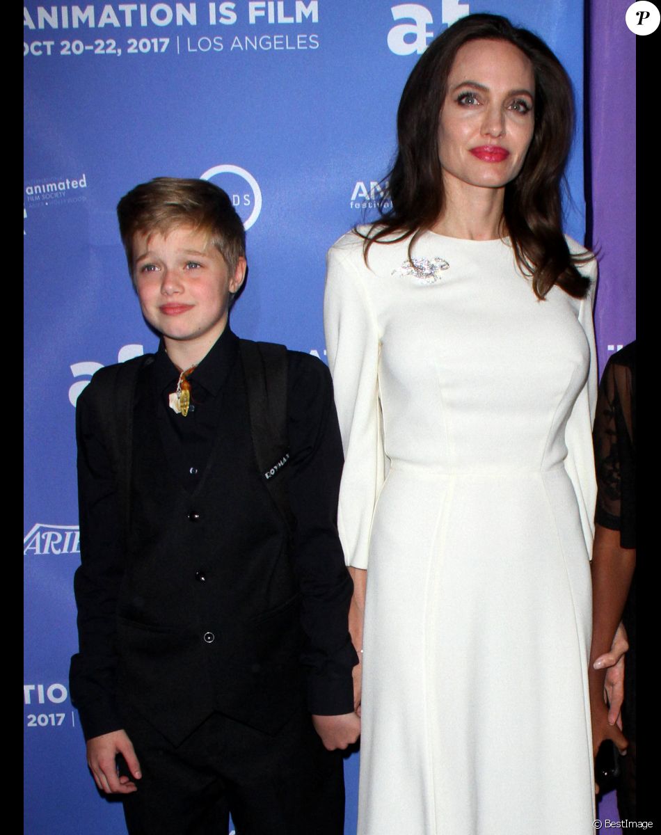 Angelina Jolie Et Brad Pitt : Leur Fille Shiloh (15 Ans) Surprend En ...