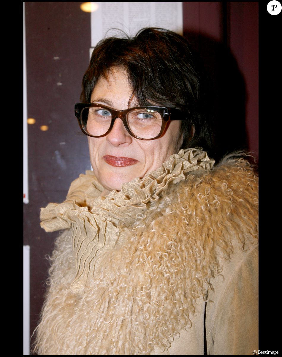 Sonia Dubois - Soirée de générale de la pièce de théâtre "Les demoiselles d'Avignon" au Théâtre Rive Gauche de Paris.