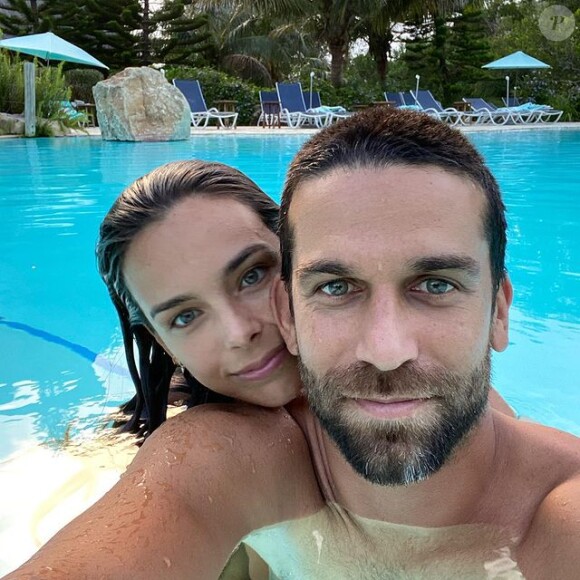 Marine Lorphelin et son fiancé, Christophe sur Instagram.