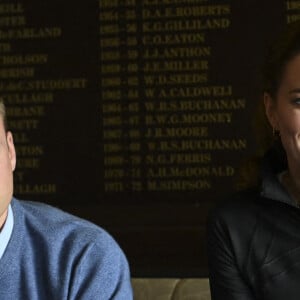 Le prince William, duc de Cambridge, et Catherine (Kate) Middleton, duchesse de Cambridge, visitent le clud de Rugby, City of Derry R.F.C. à Londonderry, Royaume Uni, le 29 septembre 2021.