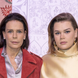 La princesse Stéphanie de Monaco et sa fille Camille Gottlieb lors du défilé de mode prêt-à-porter "Alter" automne-hiver 2020/2021 lors de la semaine de la mode à Paris. Le 25 février 2020. © Olivier Borde/Bestimage