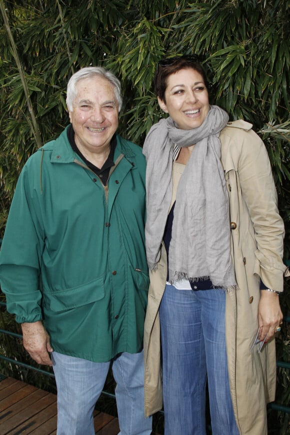 Valérie Benguigui et son père Pierre Benguigui - 9e jour des internationaux de France de Roland-Garros. Le 4 juin 2012.