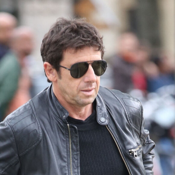 Patrick Bruel à la sortie des obsèques de Valérie Benguigui au cimetière du Montparnasse à Paris. Le 6 septembre 2013.