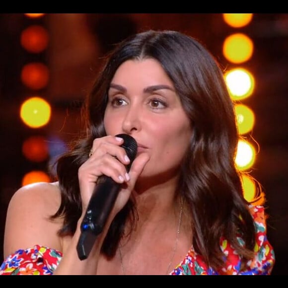 Jenifer lors du prime pour les 20 ans de la "Star Academy" sur TF1