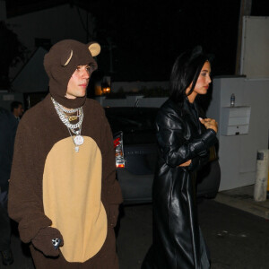 Justin Bieber, Hailey Bieber - Les célébrités à la soirée déguisée d'Halloween à Los Angeles, le 30 octobre 2021. 