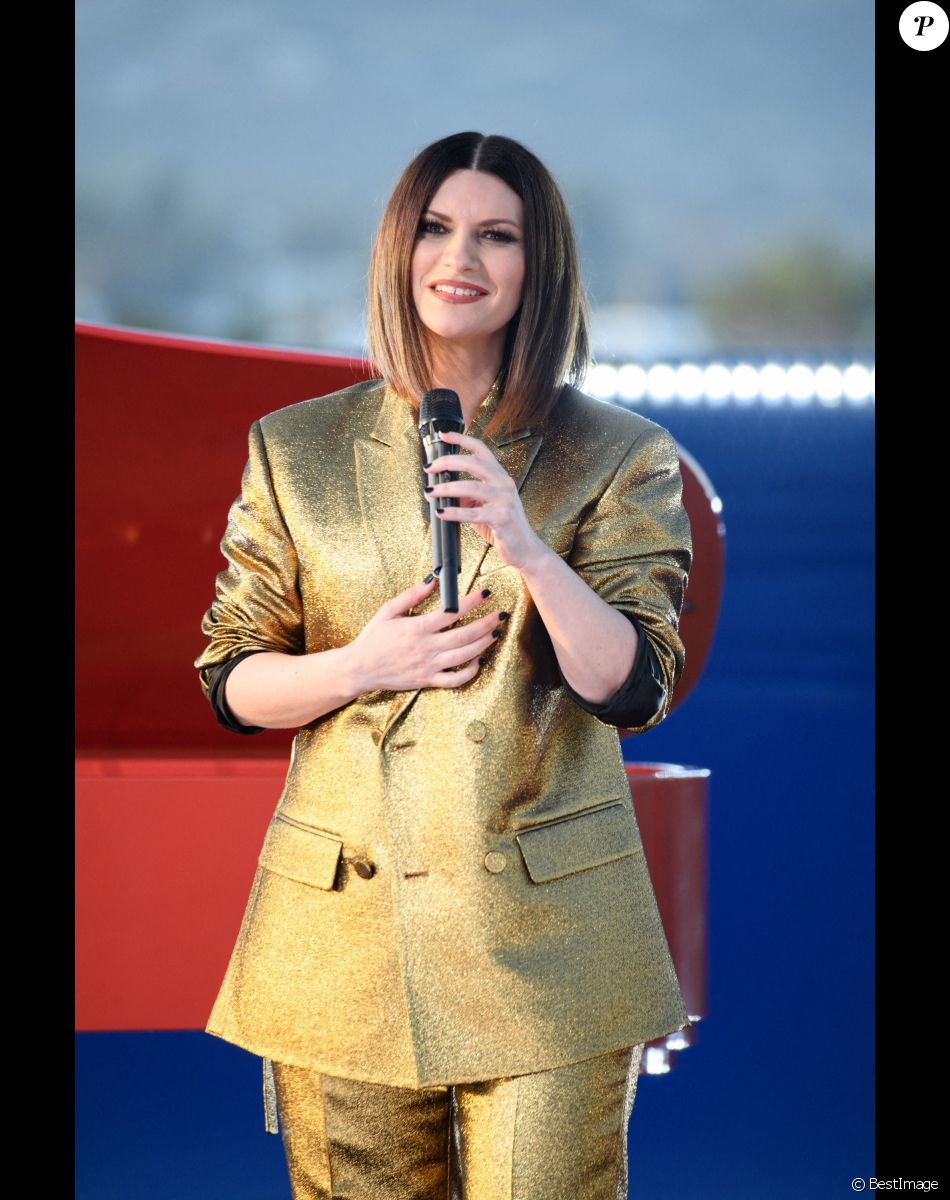 Laura Pausini - Intérieur (scène) - 93ème cérémonie des Oscars dans la gare Union Station à Los Angeles, le 25 avril 2021.